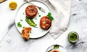 طرز تهیه کوکو گل‌کلم؛ کوکوی خوشمزه و مقوی