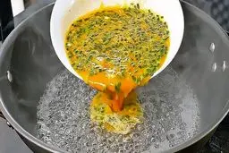 ببینید؛ طرز تهیه املت در آب؛ بدون نیاز به روغن