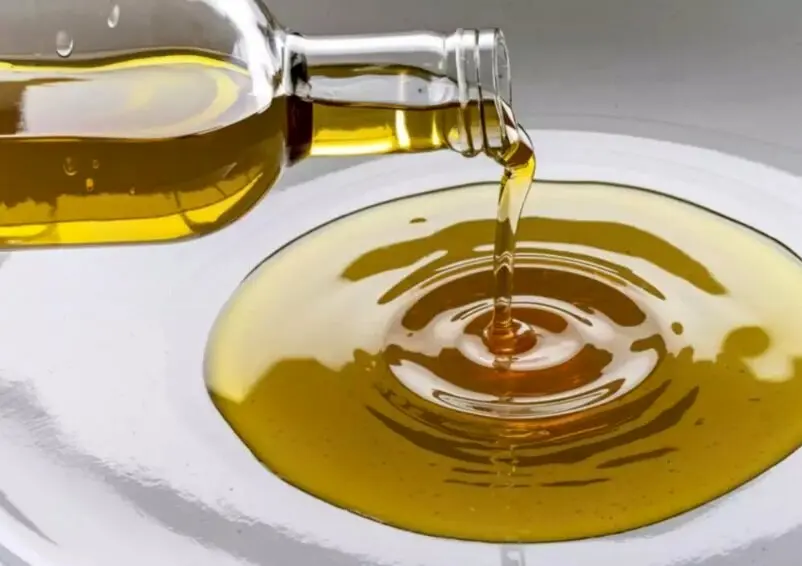 چرا استفاده دوباره از روغن در آشپزی سالم نیست؟