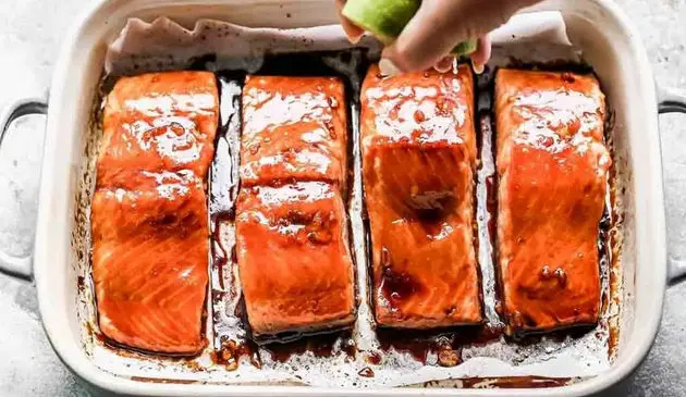  یک روش خاص برای مزه‌دار کردن ماهی