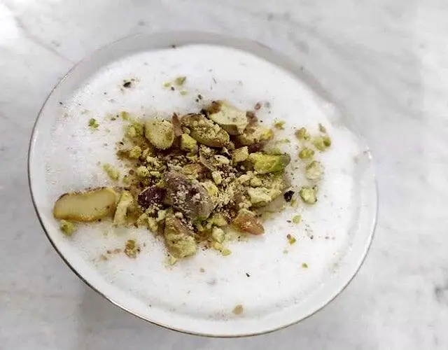 طرز تهیه دسر کف خراسانی (کف بیخ) + ۹ نکته مهم که باید بدانید