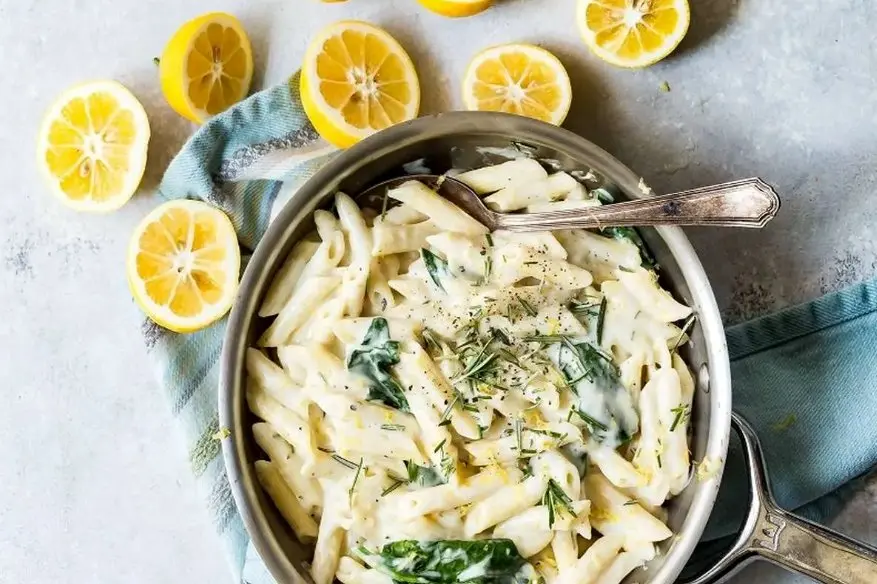 طرز تهیه پاستا مرغ و لیمو، تجربه‌ای جذاب از پاستا