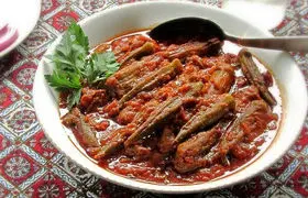 راز خوشمزگی و غلیظ شدن خورشت بامیه با این ادویه