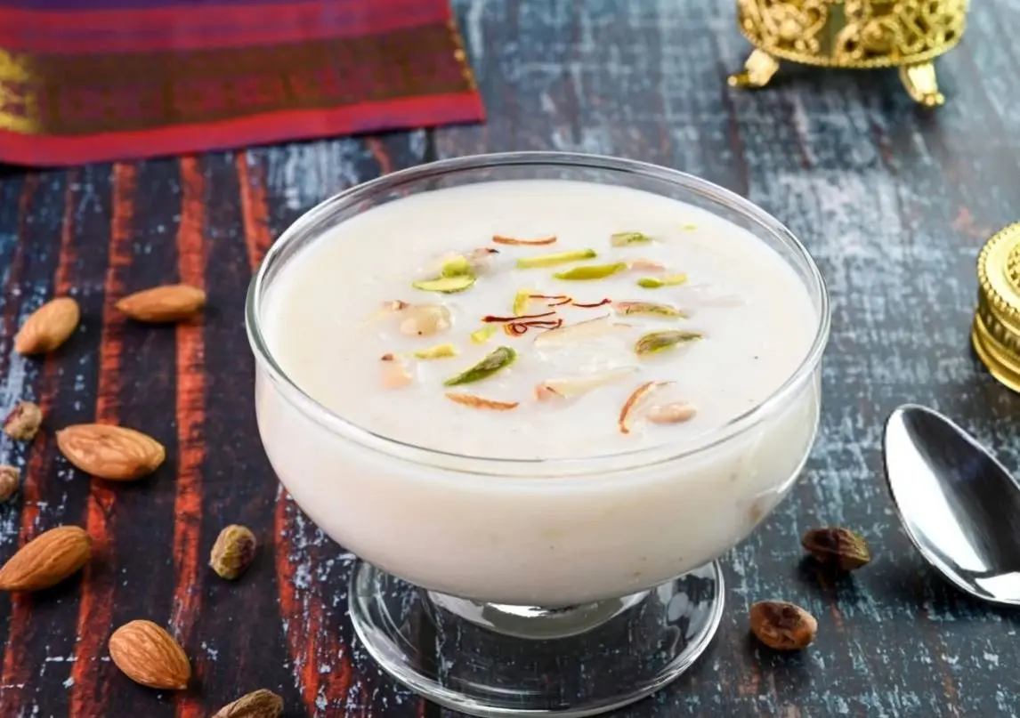 طرز تهیه پودینگ بادام با بافت نرم و خوشمزه