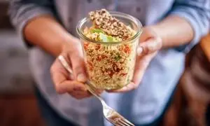 روش تهیه چند وعده غذایی بدون نیاز به گاز و برق