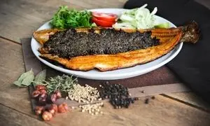 طرز تهیه حشو و ماهی جنوب سرخ کرده ؛ غذایی ساده و خوشمزه