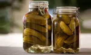 خیارشور لهستانی با ماندگاری بالا و بدون کپک زدگی