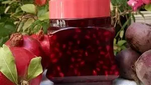 ترشی انار چطور درست می‌شود؟؛ چه ادویه هایی برای ترشی انار مناسب است؟