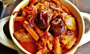 طرز تهیه خورشت هویج به روش اصیل تبریزی