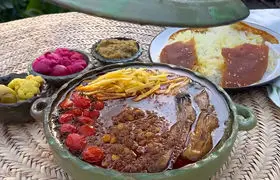 طرز تهیه قیمه رشتی با گوشت چرخ کرده به سبک قدیمی ها