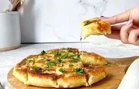 روش پخت نان شکم پر با سیب زمینی؛ سریع و ساده 