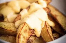 طرز تهیه سیب زمینی تنوری در ۱۰ دقیقه؛ فست فودی خوشمزه و رستورانی