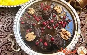 ترفندهایی برای تهیه  خورشت‌ اناری در روزهای کوتاه پاییزی