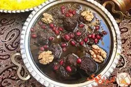 ترفندهایی برای تهیه  خورشت‌ اناری در روزهای کوتاه پاییزی