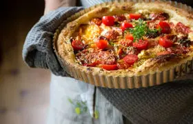  طرز تهیه تارت گوجه فرنگی به روش ایتالیایی