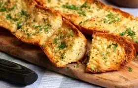 این نان خوشمزه فرانسوی را حتما در وعده غذایی خود بزارید