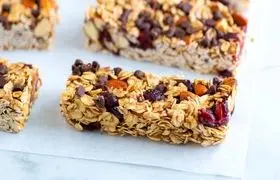 طرز تهیه پروتئین بار ؛ جایگزینی عالی برای انواع شیرینی جات