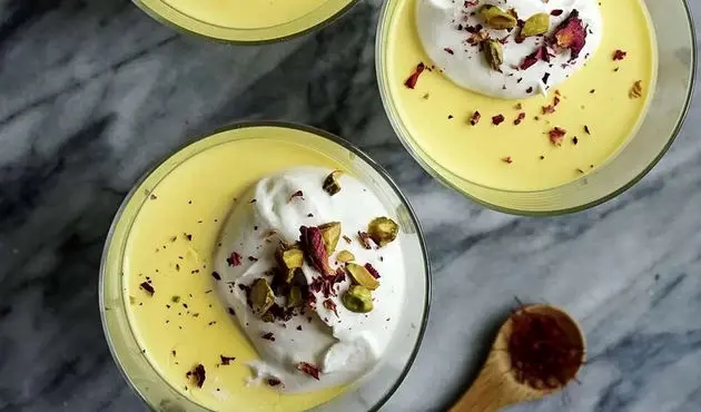 طرز تهیه ماقوت بستنی؛ دسر لطیف و خوشمزه برای افطار