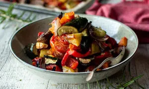 طرز تهیه بشقاب سبزیجات ایتالیایی