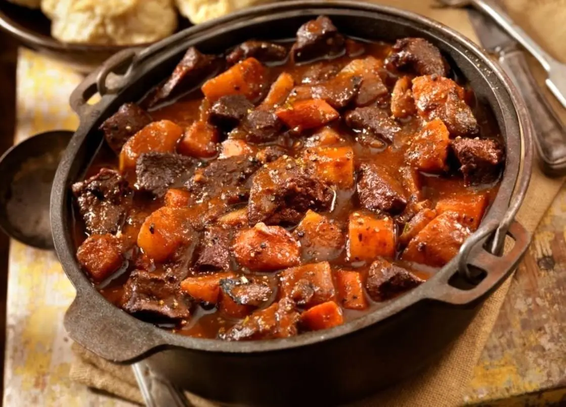 طرز تهیه قلیه ترش لرستان؛ خورش سنتیِ لذیذ