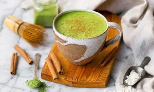 چطوری یک فنجان ماچا لاته درست کنیم؟