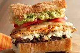 طرز تهیه ساندویچ مرغ مکزیکی همراه با نکات مهم و فوت و فن‌ها