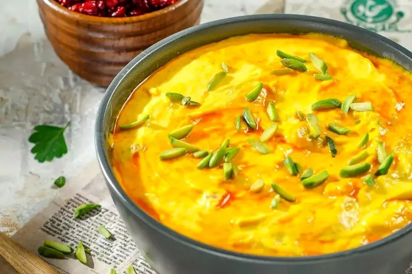 طرز تهیه خورشت ماست اصفهان