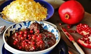 طرز تهیه مرغ ناردون ؛ غذای پاییزی خوشمزه و معروف مازندرانی‌ها