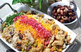 این پلو را همیشه با قارچ می‌پزند!