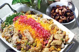 این پلو را همیشه با قارچ می‌پزند!