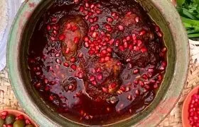 این غذای شمالی را با انار بپزید