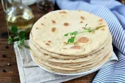 طرز تهیه نان پیتا