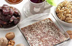 طرز تهیه رنگینک با خرمای له شده