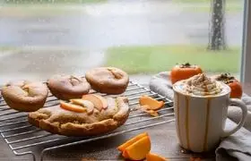 کیک خرمالو ؛ گزینه ای خانگی و خوشمزه به جای دسرهای صنعتی و پر شکر