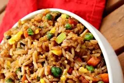 طرز تهیه نخودپلو؛ مزه‌ای که فراموش‌تان نمی‌شود