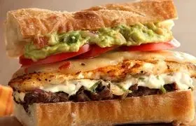 طرز تهیه ساندویچ مرغ مکزیکی همراه با نکات مهم و فوت و فن‌ها