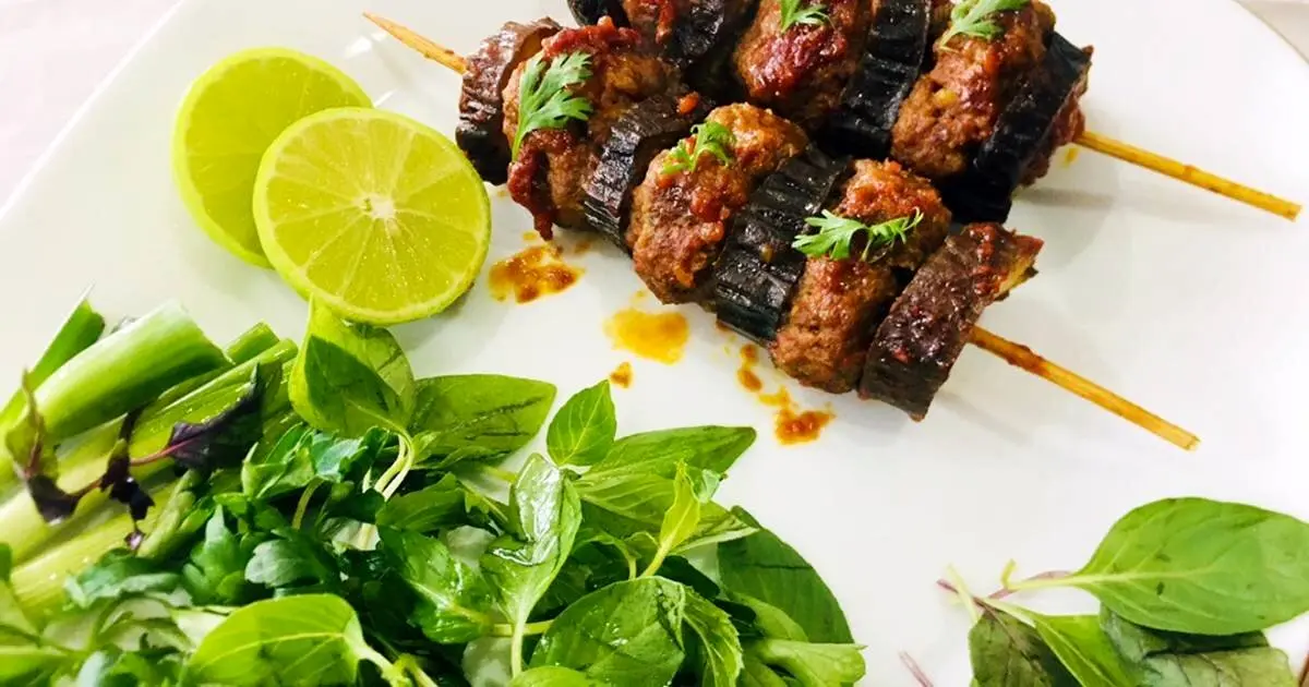طرز تهیه ناز لقمه با طعم گوشت و بادمجان