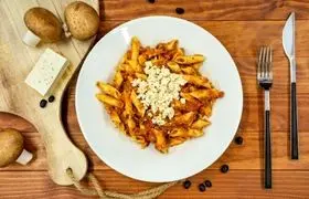 دستور پخت پاستا عربیتا: یک تجربه لذیذ از طعم‌های مدیترانه‌ای
