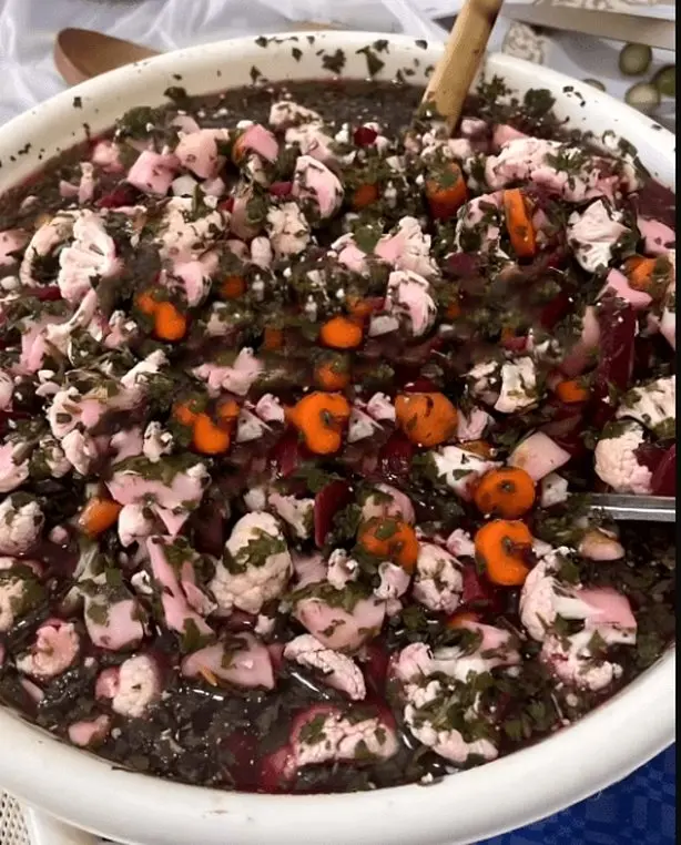 طرز تهیه ترشی هفت بیجار با ادویه‌ جادویی