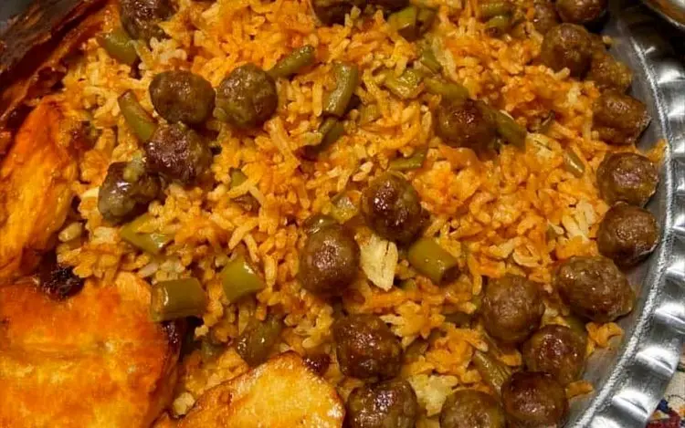 طرز تهیه استانبولی پلو مجلسی و ساده با گوشت و مرغ