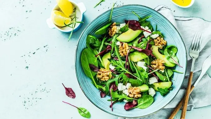 اگر رژیم دارید، این سالاد خوشمزه و سالم را از دست ندهید!