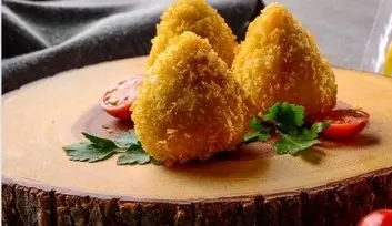 طرز تهیه چیکن کشیو؛ از خوشمزه‌های برزیل