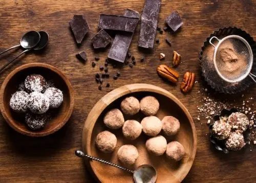 طرز تهیه شکلات پذیرایی خانگی شیک مثل بازاری ها