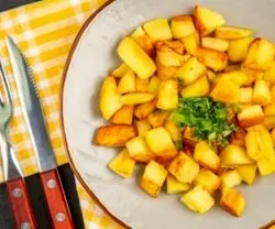 طرز تهیه دو پیازه آلو شیرازی؛ غذای بدون گوشت خوشمزه