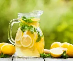 طرز تهیه نوشیدنی لیموناد