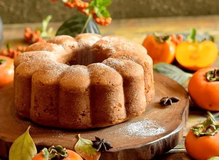 طرز تهیه کیک خرمالو خوشمزه با فوت کوزه گری قنادها