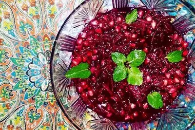 طرز تهیه ترشی انار