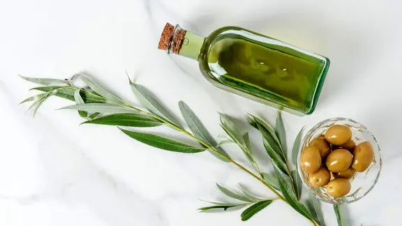 تفاوت روغن زیتون فرابکر و بکر ؛ کدام روغن زیتون برای سرخ کردنی مناسب است ؟