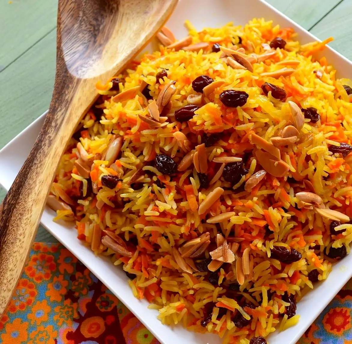 طرز تهیه هویج پلو با گوشت؛ مجلسی و خوش طعم