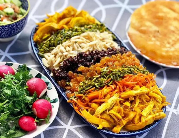 طرز تهیه خلال پلو سمنانی خوشمزه با مرغ مرحله به مرحله